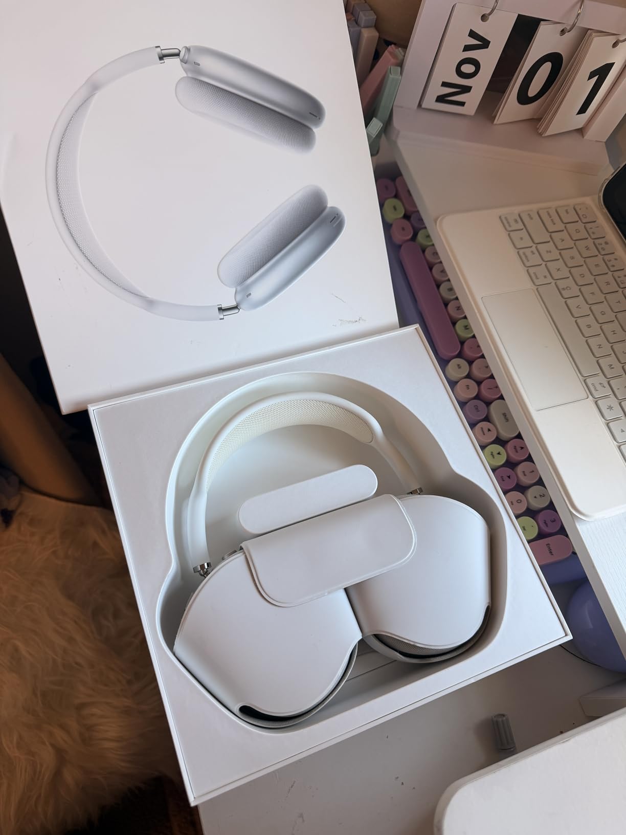 Apple AirPods Max - Sky Blue (Renewed) - Customer Photo 2