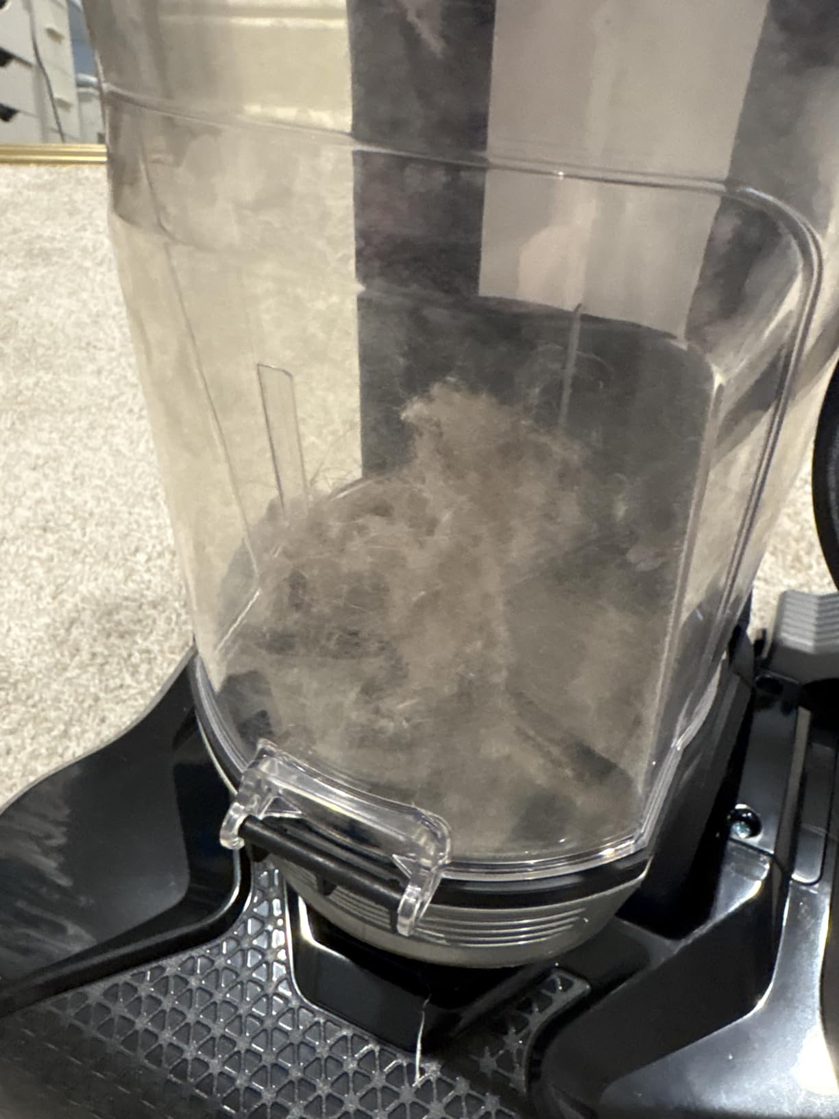 Eureka NEU10AE5 Powerful Bagless Upright Vacuum Cleaner Carpet and Floor, AirSpeed Ultra-Lightweight Vacuum Cleaner, w/ Replacement Filter, Blue - Customer Photo 1