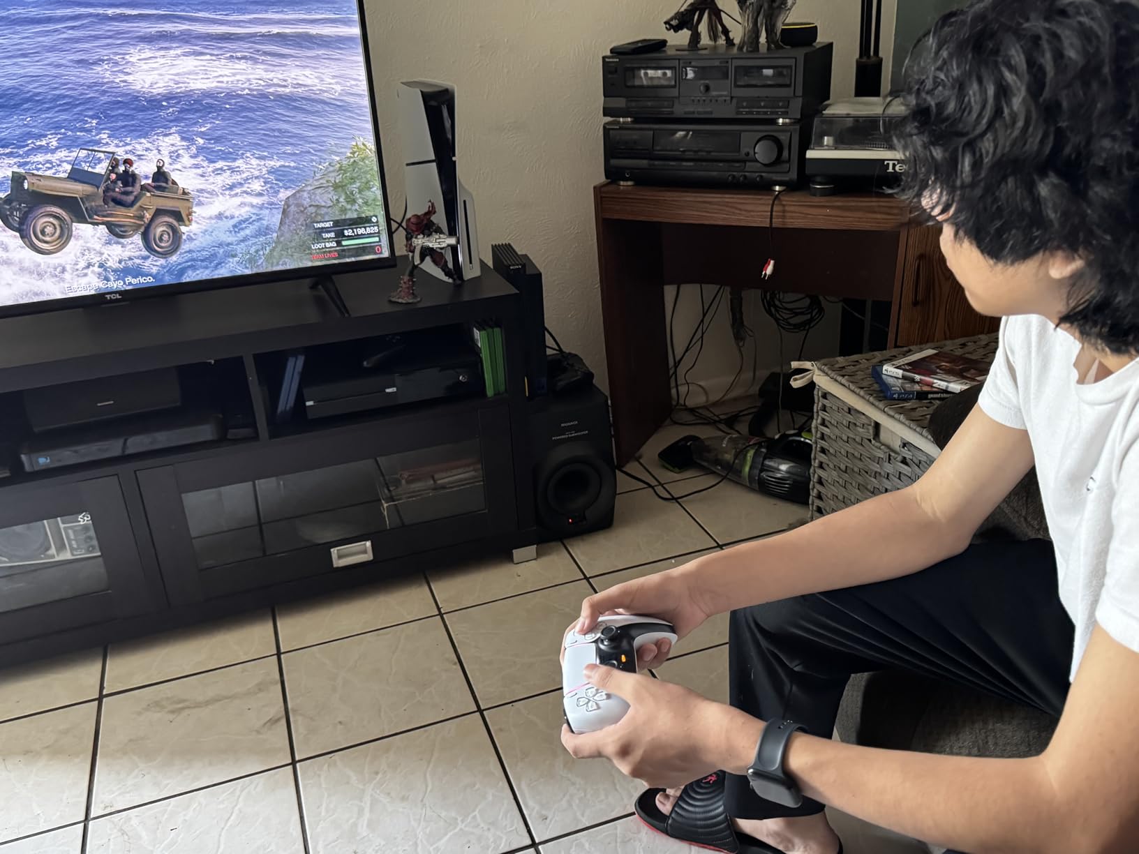 Playstation 5 DualSense Wireless Controller - White (Renewed) - Customer Photo 1