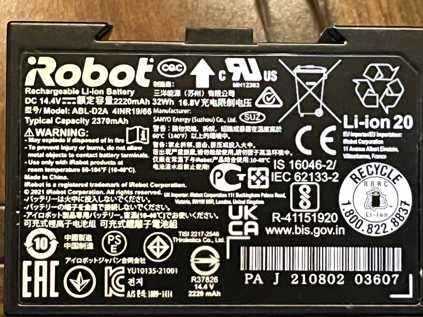 iRobot Roomba j7+ (7550) Self-Emptying Robot Vacuum – Uses PrecisionVision Navigation to Identify & Avoid Objects Like Socks, Shoes, & Pet Waste, Smart Mapping, Self-Empty for Up to 60 Days - Customer Photo 2