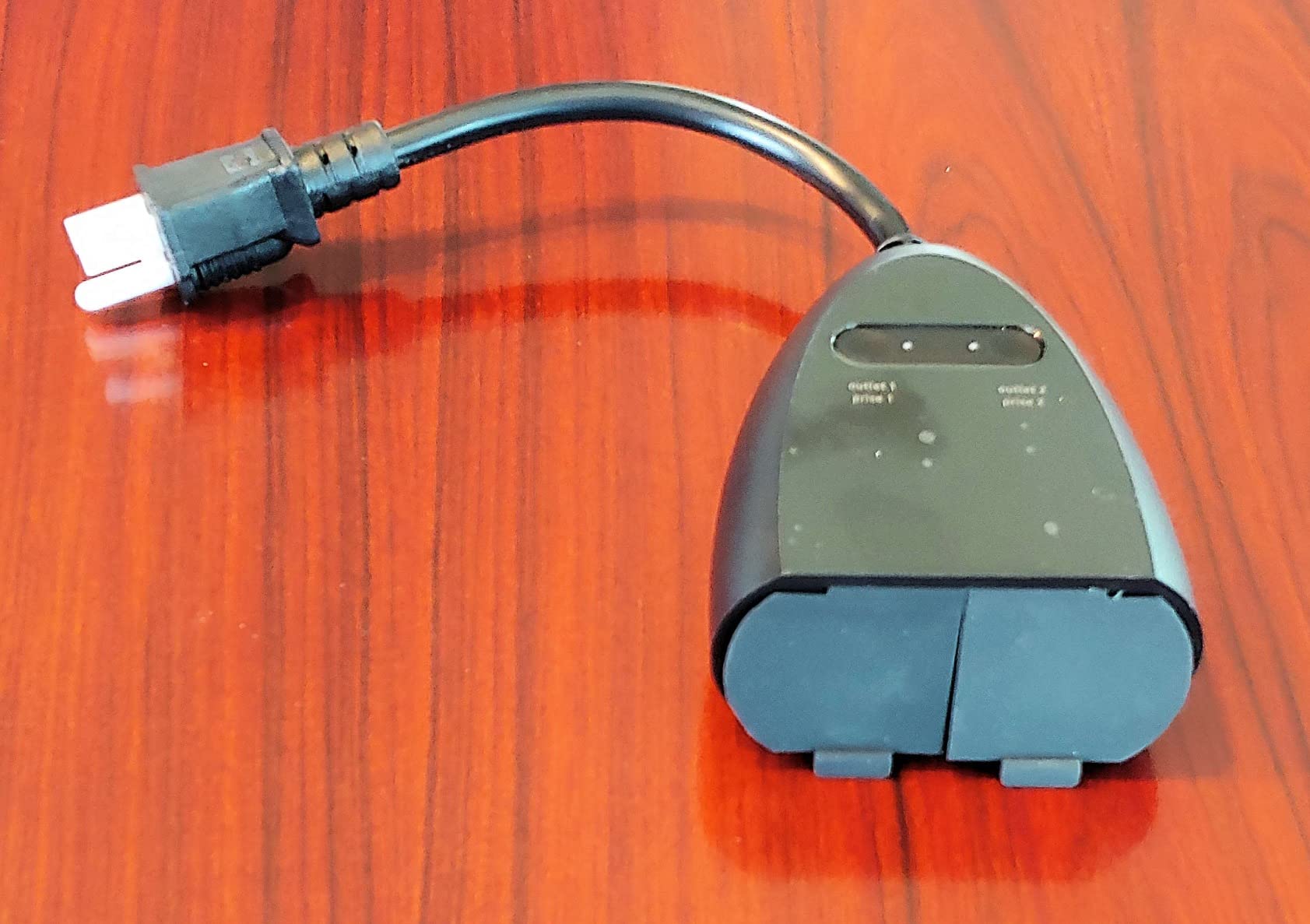 Amazon Basics Outdoor Smart Plug with 2 Individually Controlled Outlets, Works with Alexa Only, 2.4 GHz Wi-Fi, No Hub Required, Black - Customer Photo 1