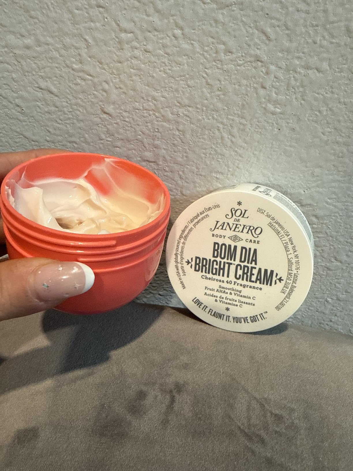 Sol de Janeiro Visibly Brightening and Smoothing Bom Dia AHA Body Cream - 8.1 Ounce - Customer Photo 1