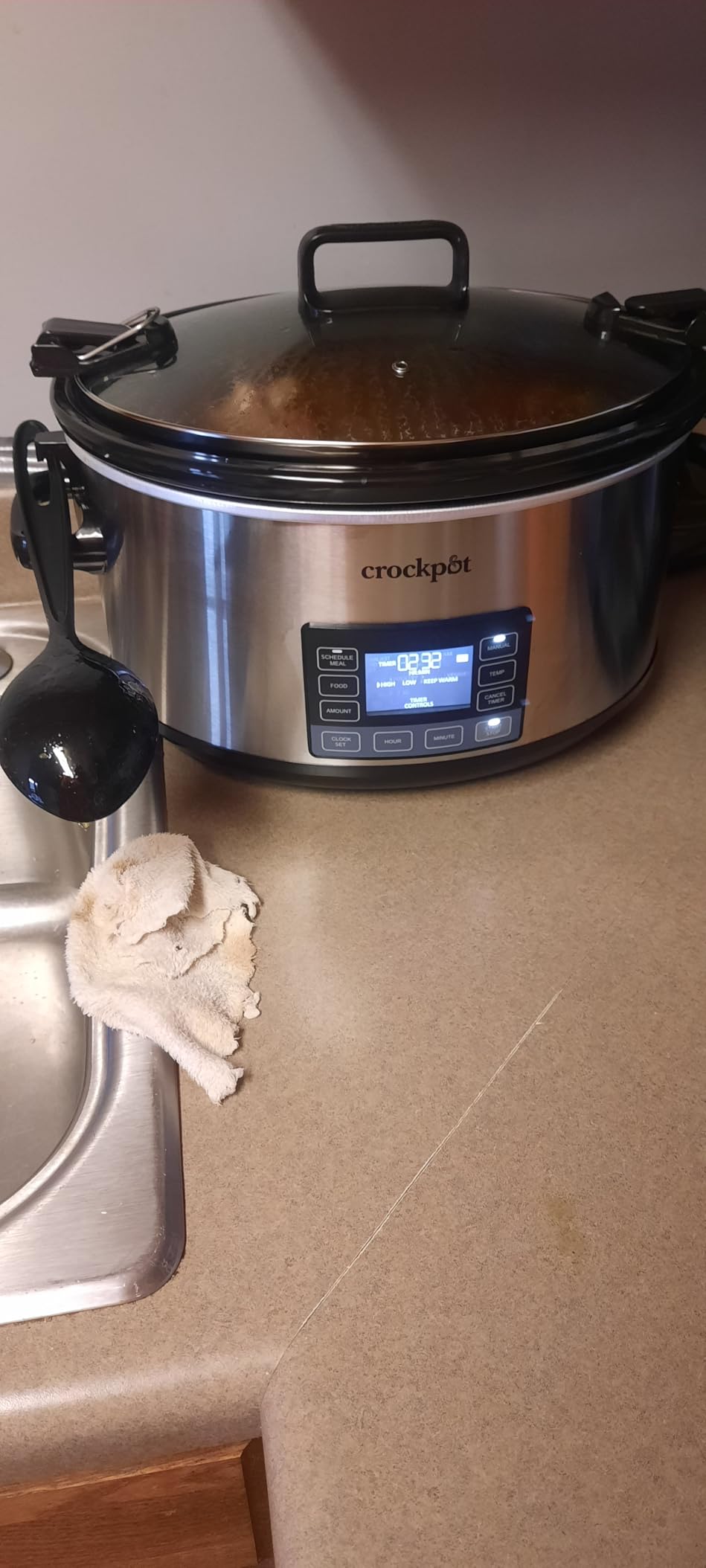 Crock-Pot 7-Quart Slow Cooker, Portable Programmable with Timer, Locking Lid, Stainless Steel; an Essential Kitchen Appliance, Perfect for Families and Gatherings - Customer Photo 2