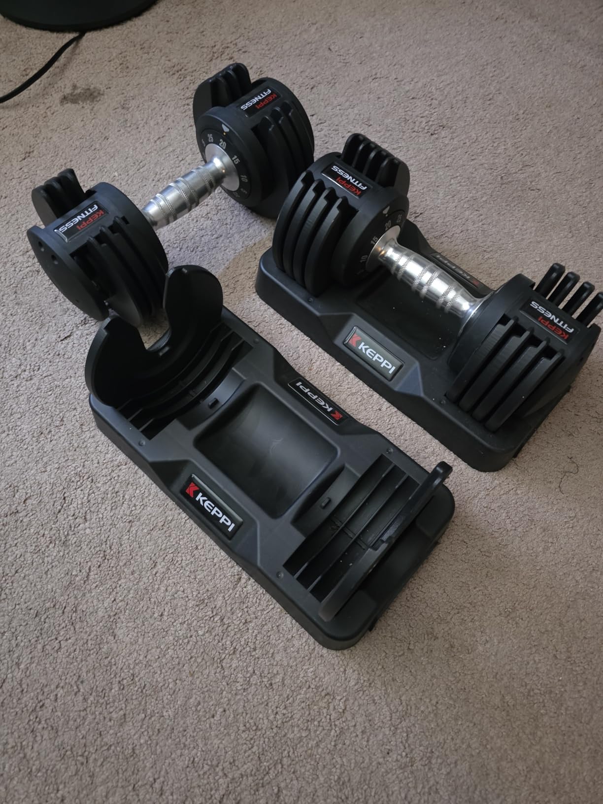 Keppi Adjustable Dumbbells Set-25lb/40lb/55lb/60lb, Anti-Slip Metal Fast Adjust Weight Handle, Exercise & Fitness for Full Body Workout - Adjustable Dumbbell Series Customer Review Keppi Adjustable Dumbbells Set-25lb/40lb/55lb/60lb, Anti-Slip Metal Fast Adjust Weight Handle, Exercise & Fitness for Full Body Workout - Adjustable Dumbbell Series - Customer Photo 1