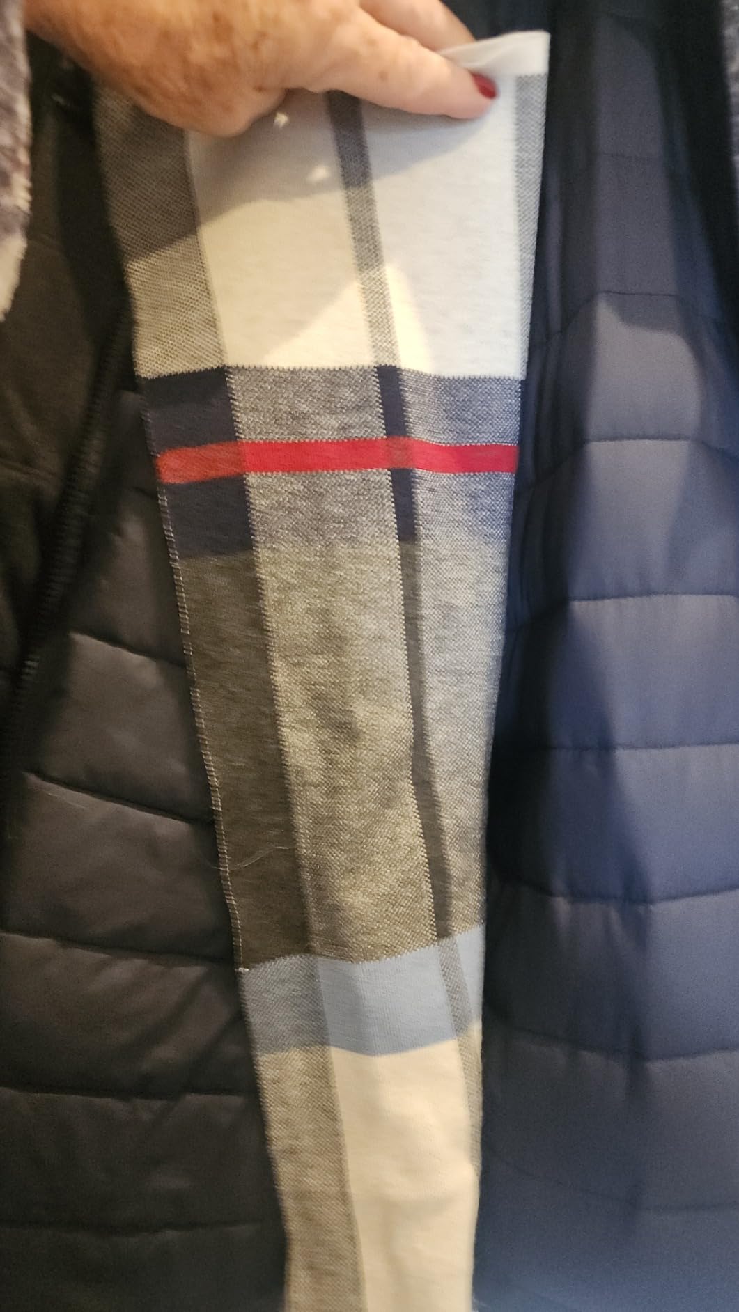 Villand Australian Merino Wool Tartan Knitted Scarf for Men, Plaid Winter Warm Thick Soft Neckwear with Gift Box - Customer Photo 2