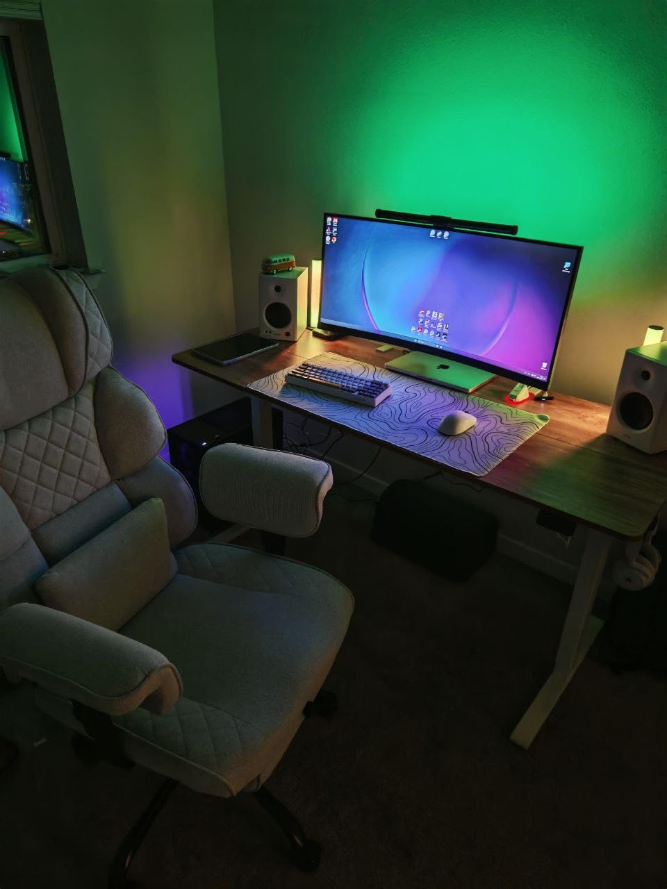 Edifier MR4 Powered Studio Monitor Speakers, 4