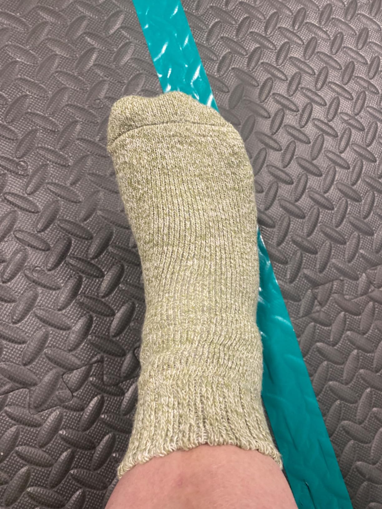 Clothclose Wool Socks - Winter Warm Wool Socks for Women Men, Soft Cozy Sock, Thick Knit Crew Boot Sock for Women Men Customer Review Clothclose Wool Socks - Winter Warm Wool Socks for Women Men, Soft Cozy Sock, Thick Knit Crew Boot Sock for Women Men - Customer Photo 2