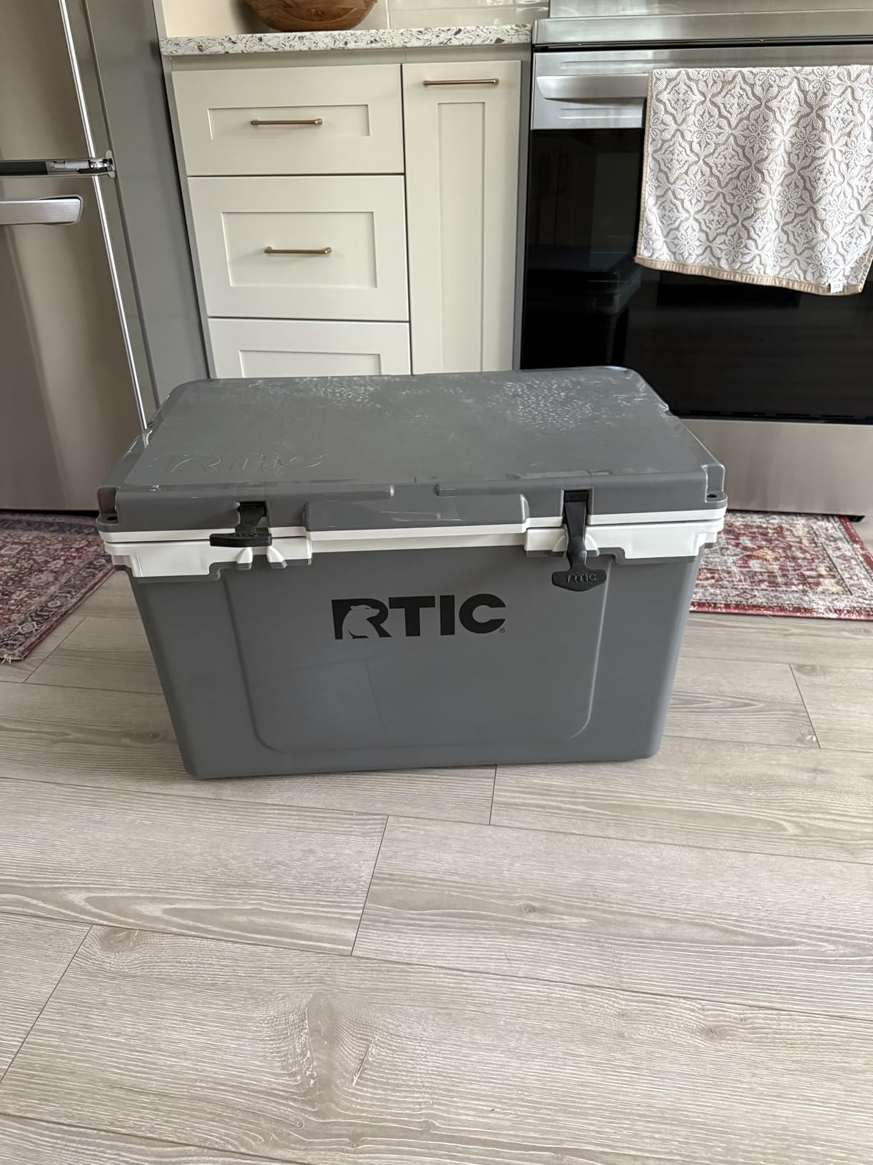 RTIC Ultra-Light 52 Quart Hard Cooler Insulated Portable Ice Chest Box for Beach, Drink, Beverage, Camping, Picnic, Fishing, Boat, Barbecue, 30% Lighter Than Rotomolded Coolers Customer Review RTIC Ultra-Light 52 Quart Hard Cooler Insulated Portable Ice Chest Box for Beach, Drink, Beverage, Camping, Picnic, Fishing, Boat, Barbecue, 30% Lighter Than Rotomolded Coolers - Customer Photo 2