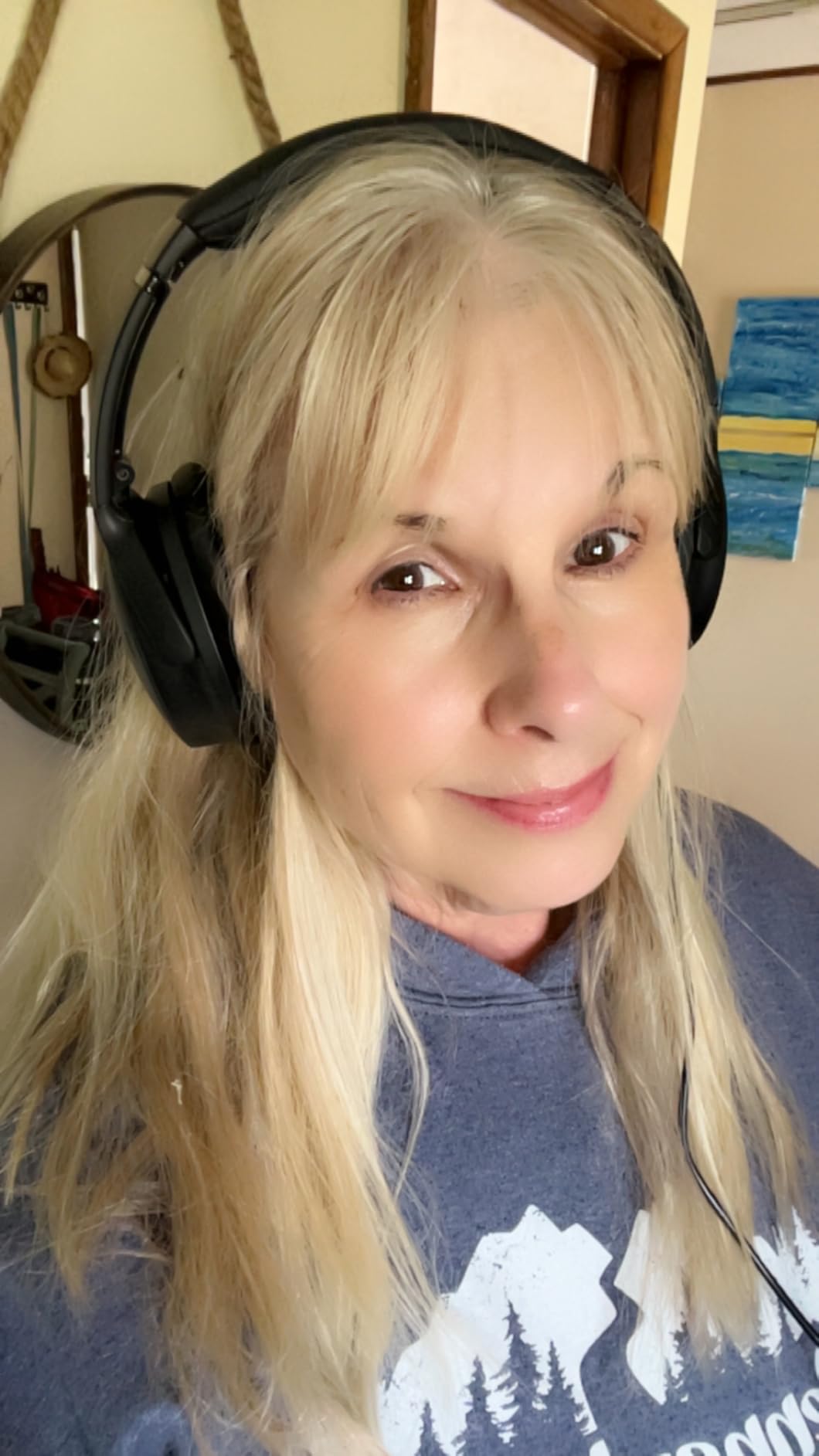 Bose QuietComfort 45 Bluetooth Wireless Noise Cancelling Headphones - Triple Black (Renewed) - Customer Photo 2