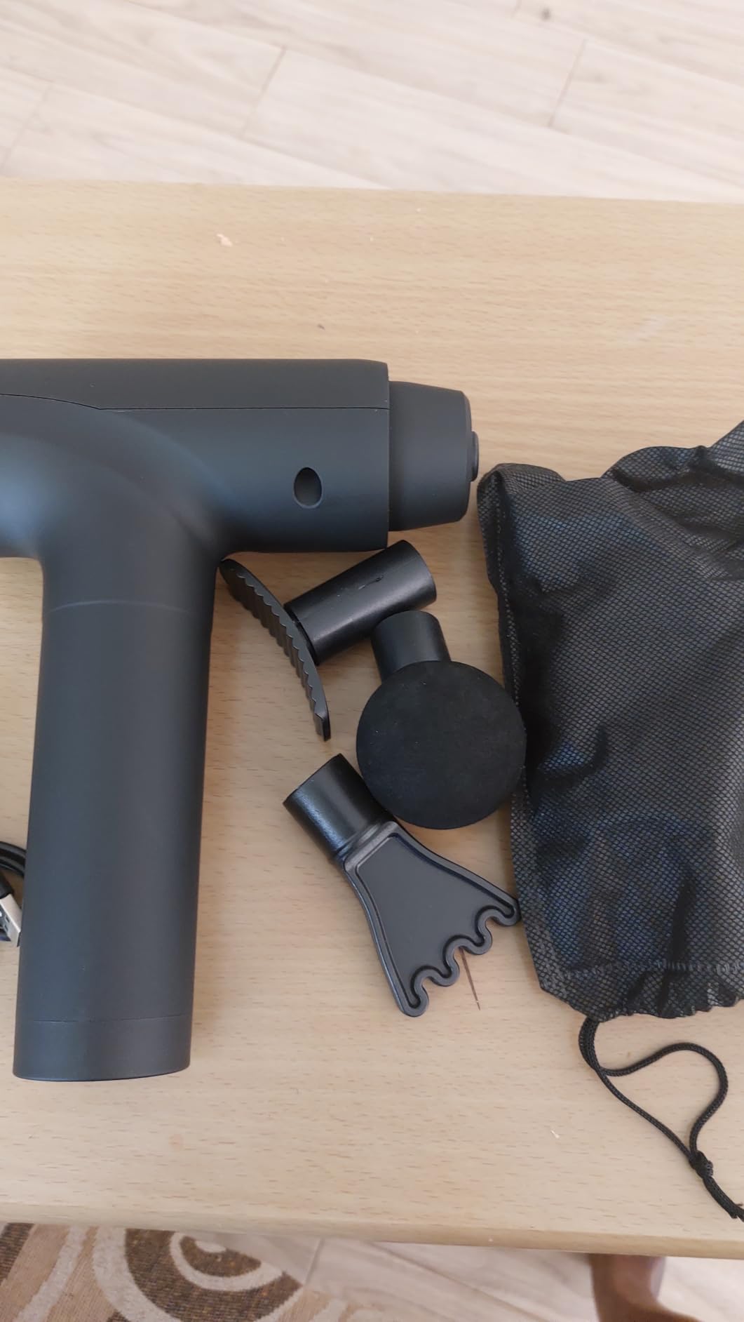 Elefor Massage Gun Deep Tissue,Percussion Back Massager Gun for Athletes Muscle Massage Gun for Pain Relief with 8 Massage Heads & 20 Speeds (Matte Black) Customer Review Elefor Massage Gun Deep Tissue,Percussion Back Massager Gun for Athletes Muscle Massage Gun for Pain Relief with 8 Massage Heads & 20 Speeds (Matte Black) - Customer Photo 2