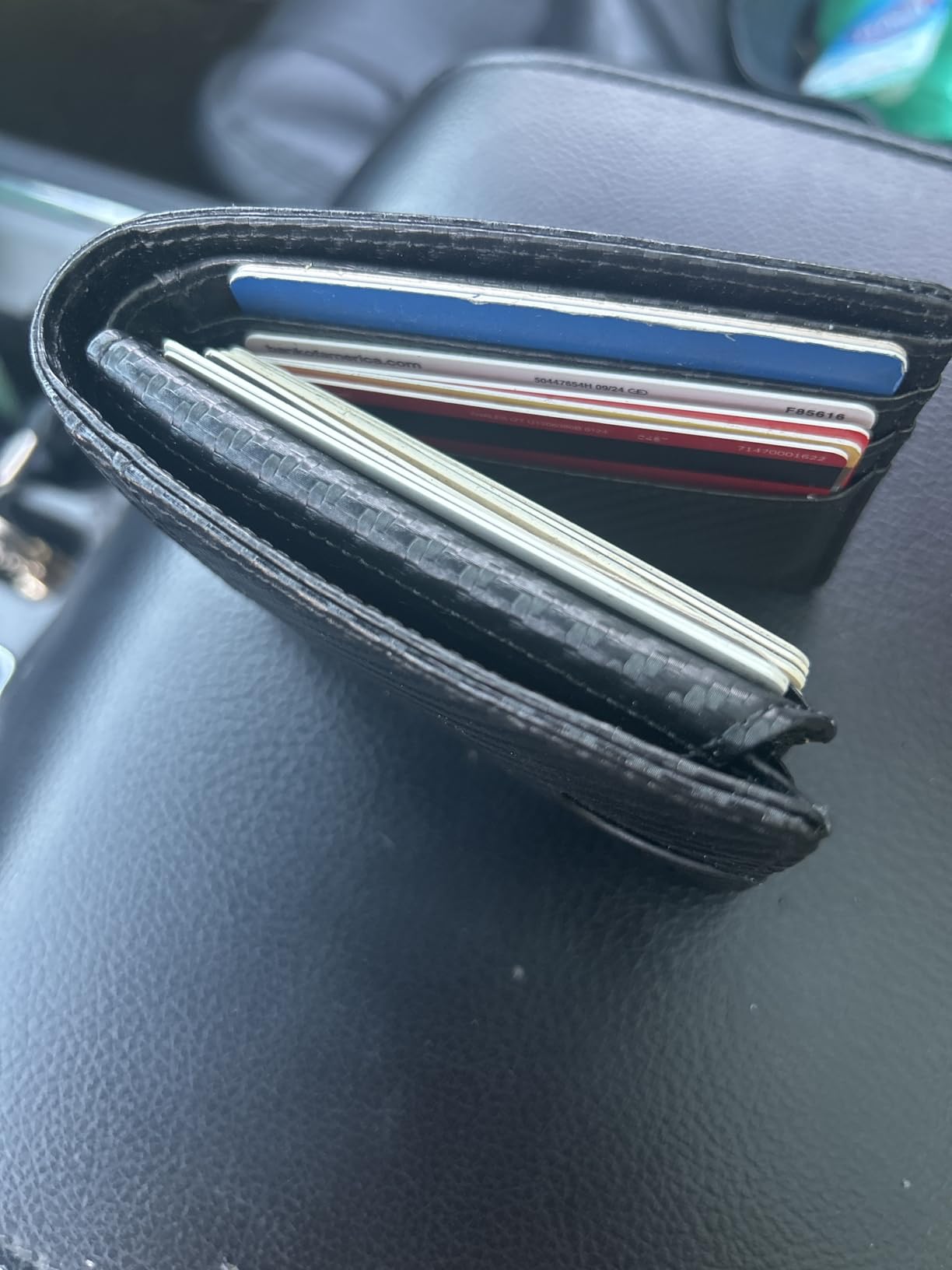 Wallet for Men Slim Rfid Leather 2 ID Window With Gift Box - Customer Photo 1