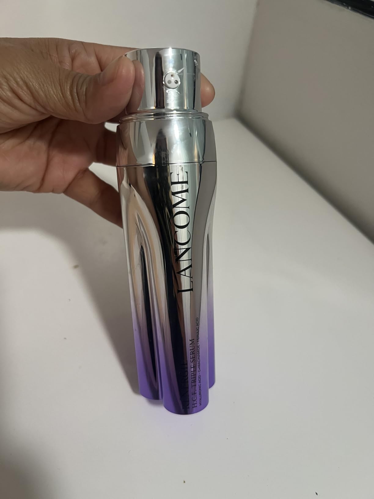 Lancôme Rénergie H.C.F. Triple Serum - Hyaluronic Acid Serum for Visible Correction of Anti Aging Signs & Dark Spots - With Vitamin C+, Niacinamide & Ferulic Acid - Customer Photo 2