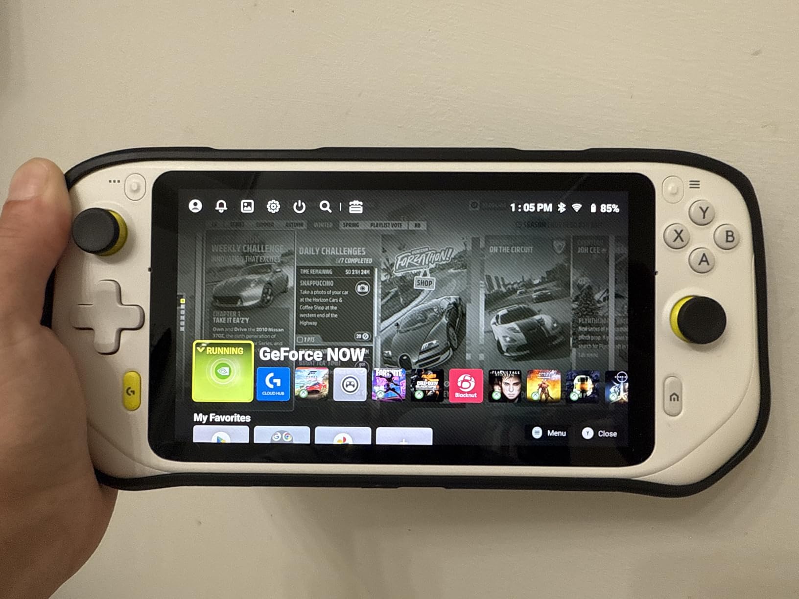 Logitech G Cloud Handheld Portable Gaming Console with Long-Battery Life, 1080P 7-Inch Touchscreen, Lightweight Design, Xbox Cloud Gaming, NVIDIA GeForce NOW, Google Play - Customer Photo 2