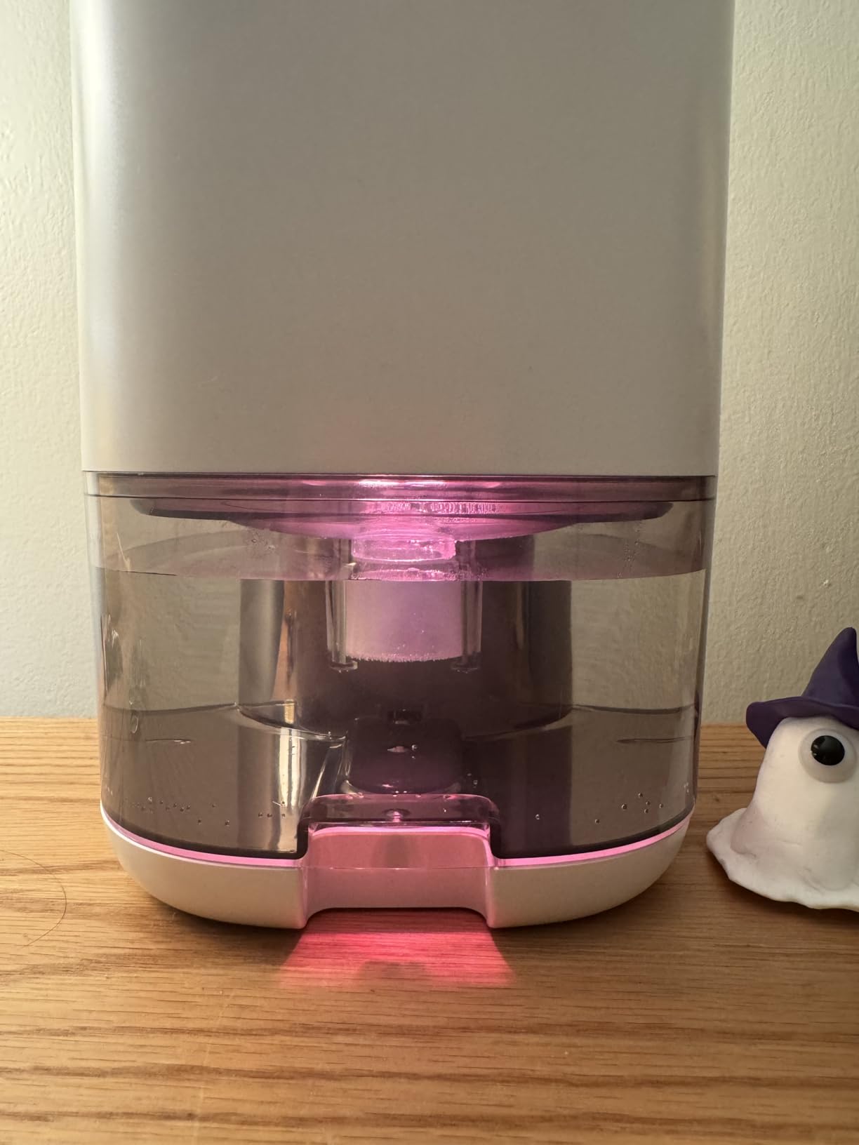 Dehumidifier,TABYIK 35 OZ Small Dehumidifiers for Room for Home, Quiet with Auto Shut Off, Dehumidifiers for Bedroom (280 sq. ft), Bathroom, RV, Closet - Customer Photo 1