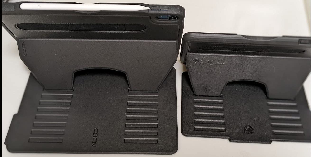 Apple iPad Air (5th Generation): with M1 chip, 10.9-inch Liquid Retina Display, 64GB, Wi-Fi 6, 12MP front/12MP Back Camera, Touch ID, All-Day Battery Life – Space Gray - Customer Photo 1