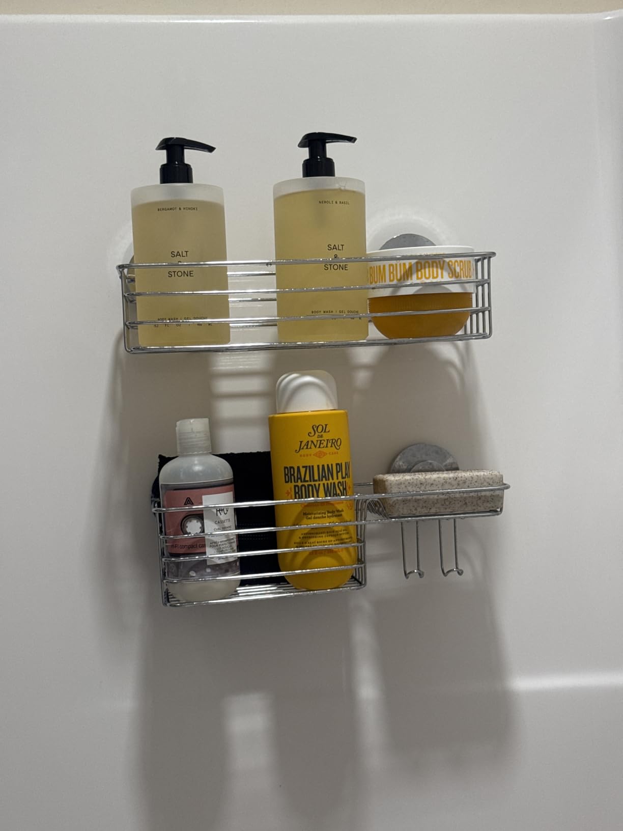 SOL DE JANEIRO Brazilian Play Moisturizing Shower Cream-Gel Body Wash - Premium Body Cleanser - Hydrating for Soft Skin - Customer Photo 1