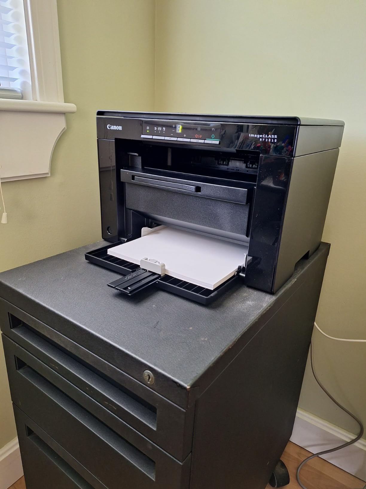 Canon imageCLASS MF3010 VP - Wired Monochrome Multifunction Laser Printer with Scanner, Copier, USB Cable Included, Up To 2,300 Page Toner Yield in Box, 19 PPM, Black - Customer Photo 2