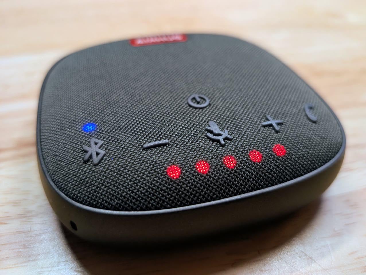 AIRHUG Conference Speaker and Microphone, Bluetooth Speakerphone with 360° Voice Pickup, Advanced Noise Reduction, USB-C Plug & Play, Compatible with Zoom and MS Team - Customer Photo 1