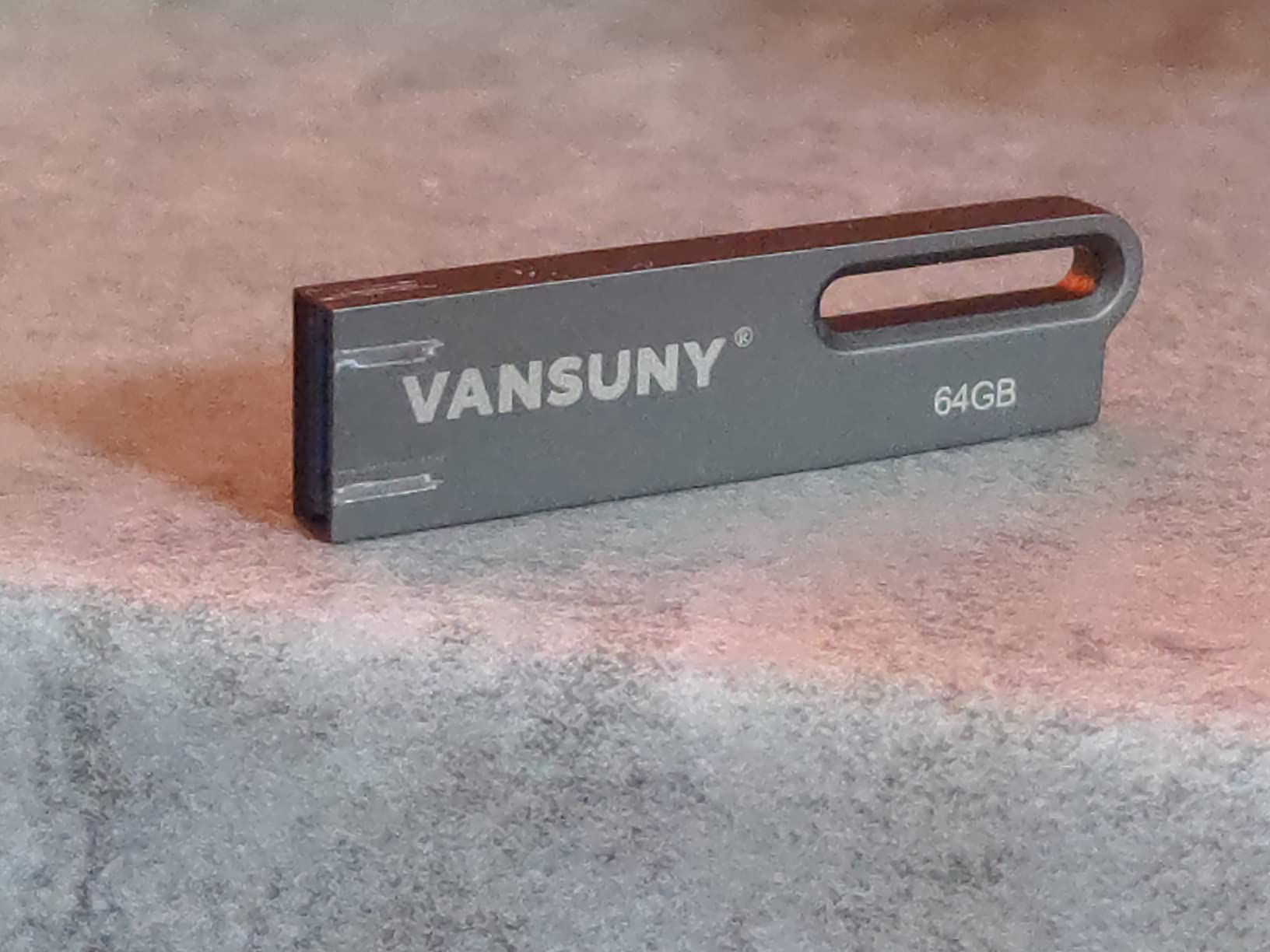 Vansuny 256GB USB 3.0 Flash Drive Metal Waterproof Flash Drive USB 3.0 Ultra High Speed Memory Stick, Portable Thumb Drive for PC/Tablets/Mac/Laptop Customer Review Vansuny 256GB USB 3.0 Flash Drive Metal Waterproof Flash Drive USB 3.0 Ultra High Speed Memory Stick, Portable Thumb Drive for PC/Tablets/Mac/Laptop - Customer Photo 5