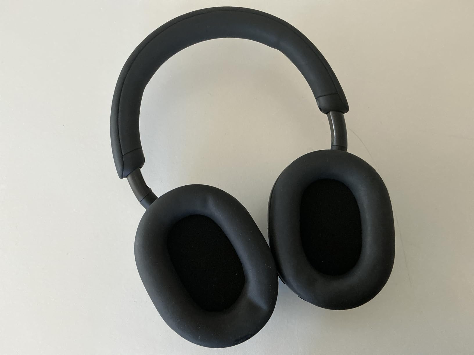 Sony WH-1000XM5 Premium Noise Canceling Headphones, Auto NC Optimizer, 30-Hour Battery, Alexa Voice Control, Black - Customer Photo 2