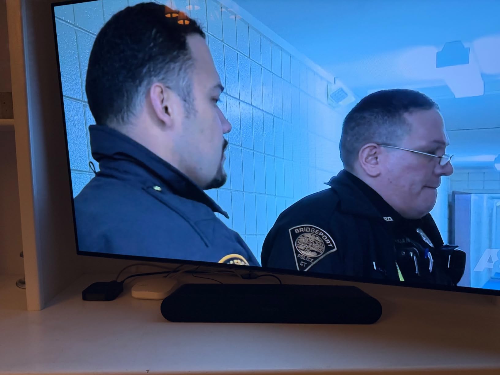 Ray - Compact Soundbar for TV and Music - Black Customer Review Ray - Compact Soundbar for TV and Music - Black - Customer Photo 1