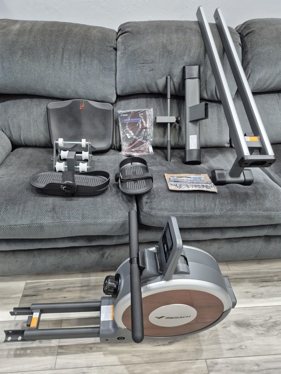 MERACH Rowing Machines for Home, Magnetic Rowing Machine with 16 Levels, Rower Machine of Quiet Resistance, Dual Slide Rail with Max 350lbs Weight Capacity, App Compatible - Customer Photo 1