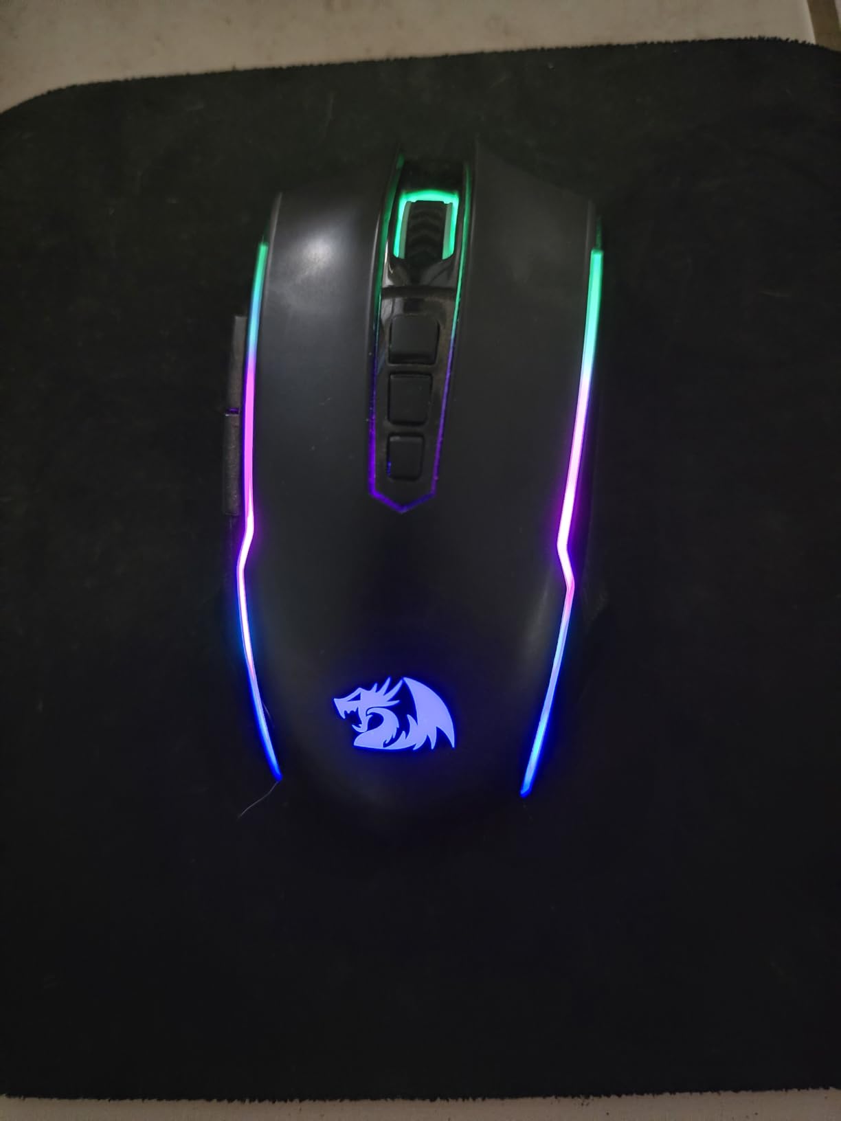 Redragon Gaming Mouse, Wireless Mouse Gaming with 8000 DPI, PC Gaming Mice with Fire Button, RGB Backlit Programmable Ergonomic Mouse Gamer, Rechargeable, 70Hrs for Windows, Mac Gamer, Black - Customer Photo 2