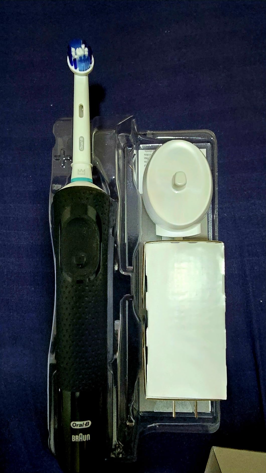 Oral-B Pro 500 Electric Toothbrush with (1) Brush Head, Rechargeable, Black Customer Review Oral-B Pro 500 Electric Toothbrush with (1) Brush Head, Rechargeable, Black - Customer Photo 1