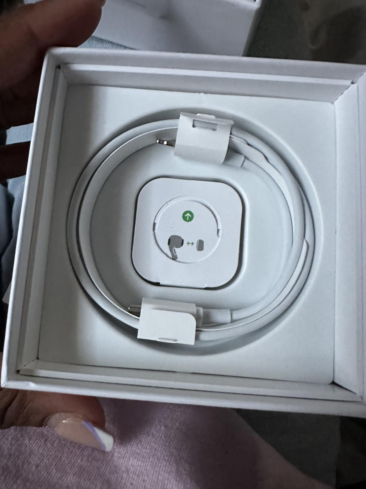 Apple AirPods Pro Wireless Earbuds with MagSafe Charging Case (Renewed) - Customer Photo 1