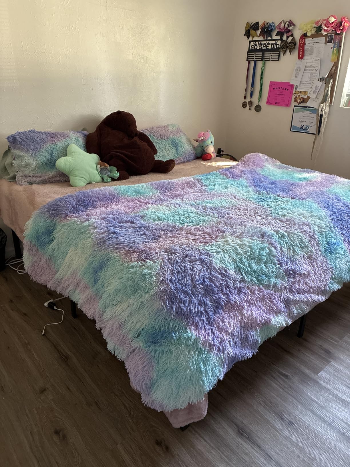 Metal Bed Frame,Queen Size Bed Frame with Storage Space,Heavy Duty Sturdy Mattress Foundation,Easy Assembly,No Box Spring Needed, Black,14 Inch,Queen - Customer Photo 2