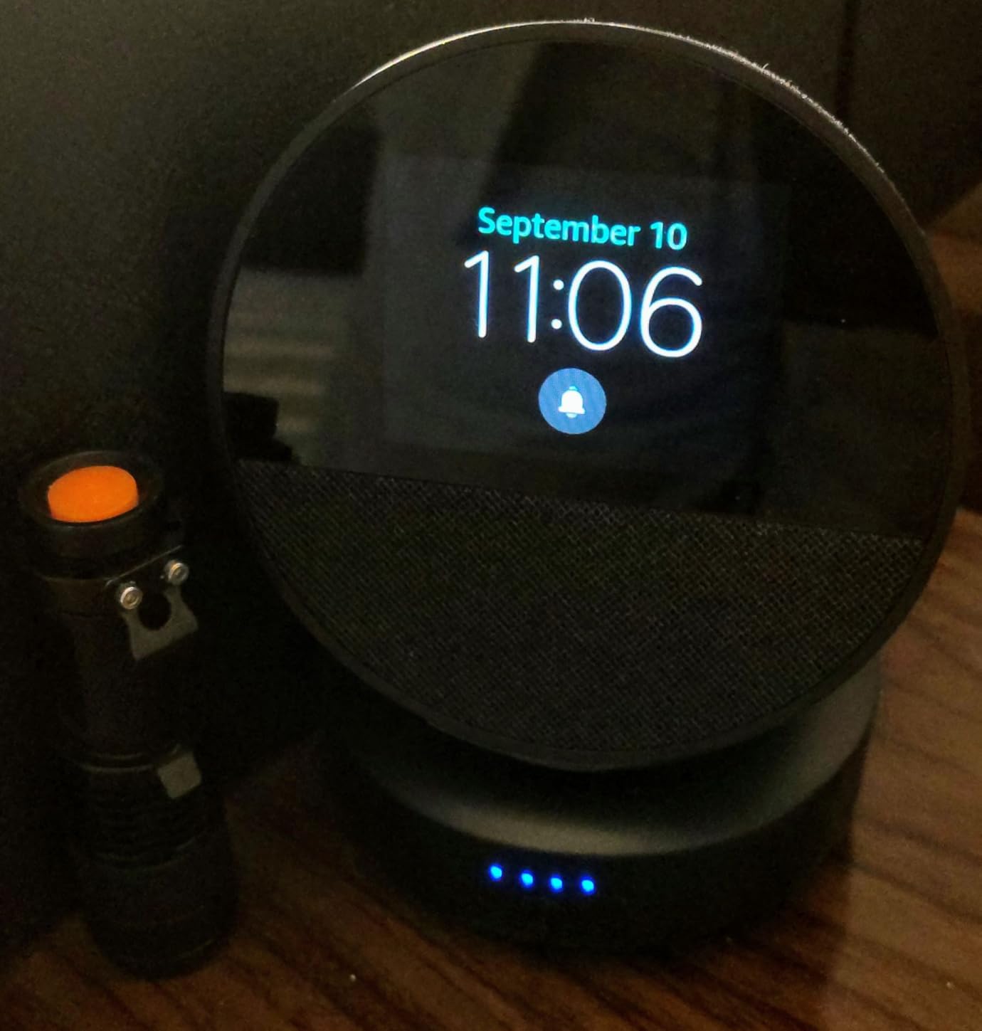 Amazon Echo Spot (newest model), Great for nightstands, offices and kitchens, Smart alarm clock with Alexa+ Early Access, Black - Customer Photo 4