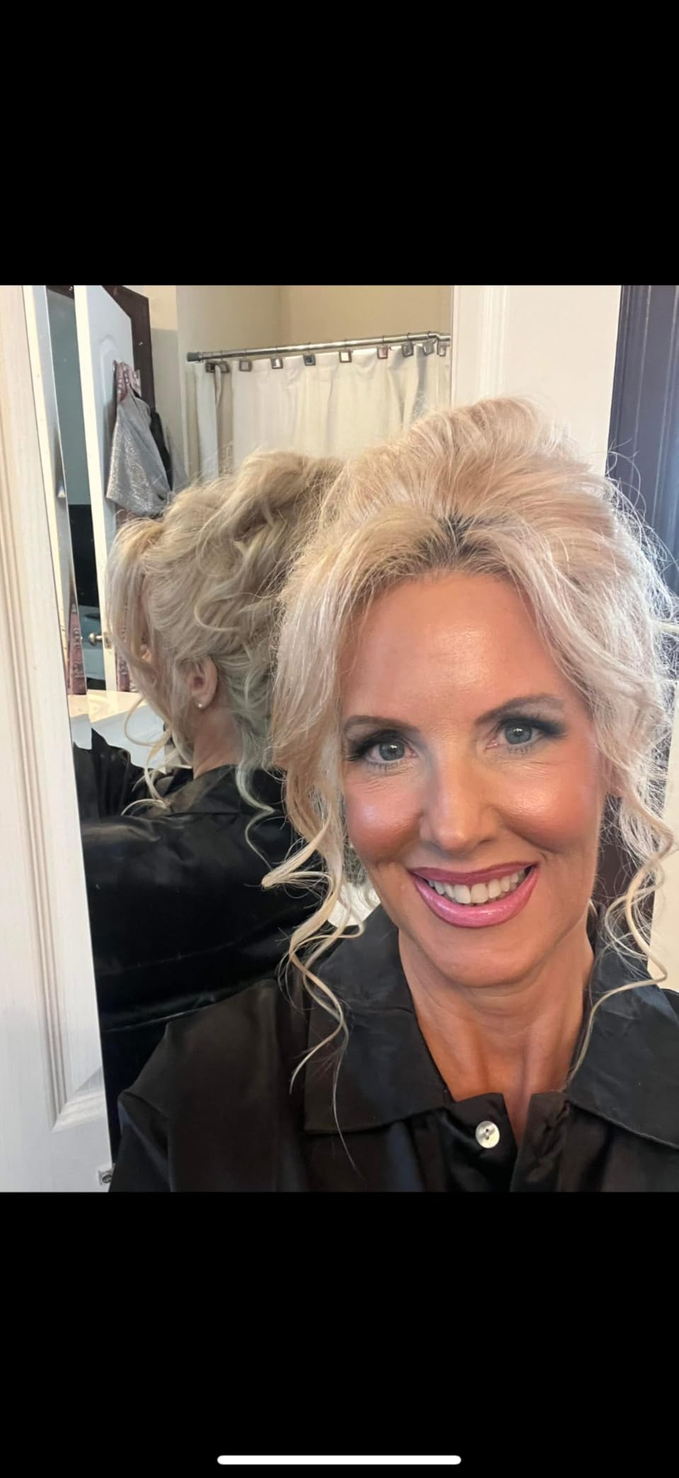 Glow Recipe Watermelon Niacinamide Dew Drops - Brightening, Plumping Hydrating Face Serum, Makeup Primer + Liquid Highlighter with Hyaluronic Acid - Dewy & Glowing Korean Skin Care (80ml) - Customer Photo 2