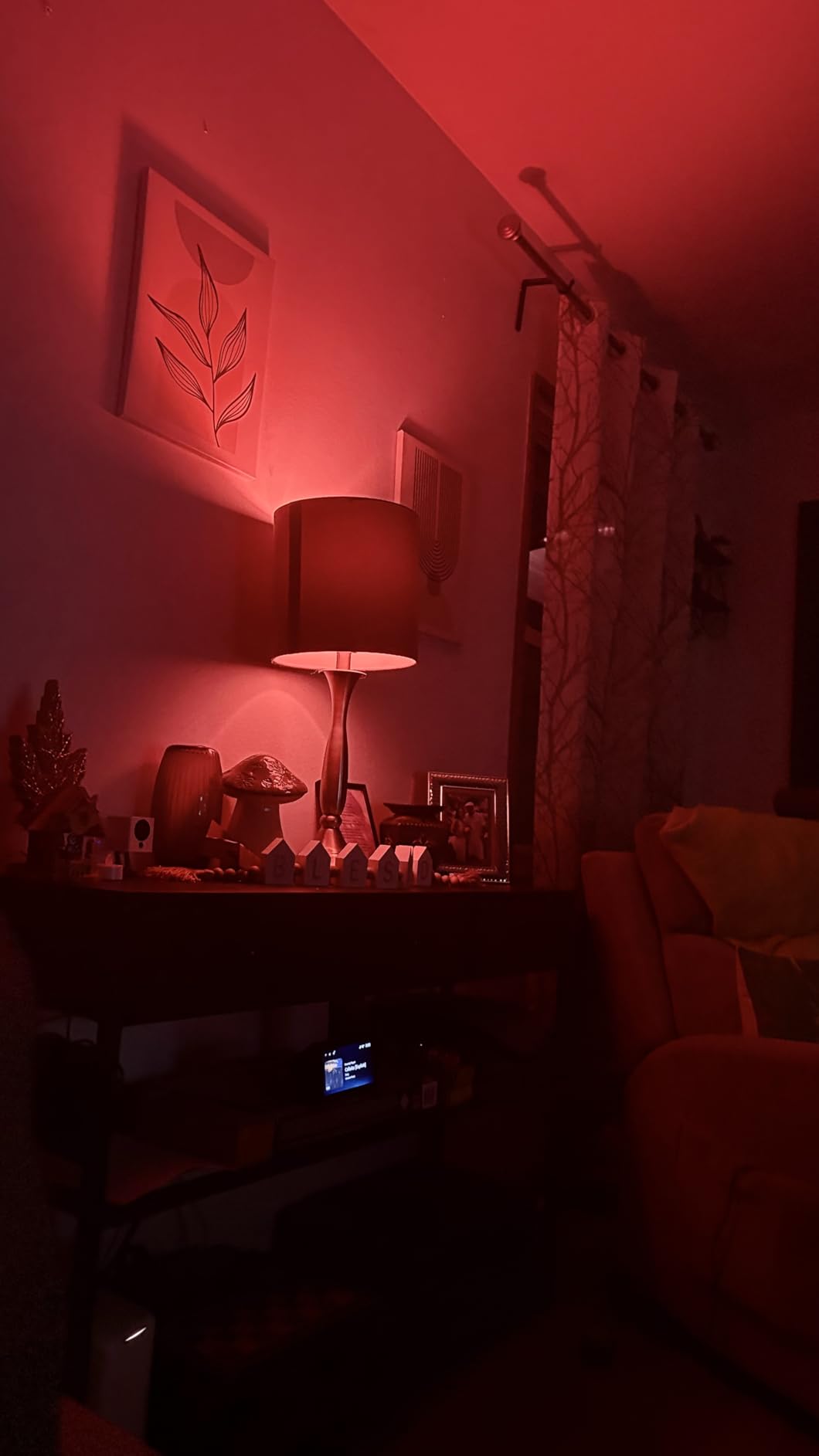 Linkind Matter Smart Light Bulb, WiFi Smart Bulbs, Work with Apple Home, Siri, Alexa, Google, SmartThings, RGBTW Color Changing Bulbs Mood Lighting, Music Sync, A19 E26 60W, 2.4Ghz WiFi 6 Pack - Customer Photo 1