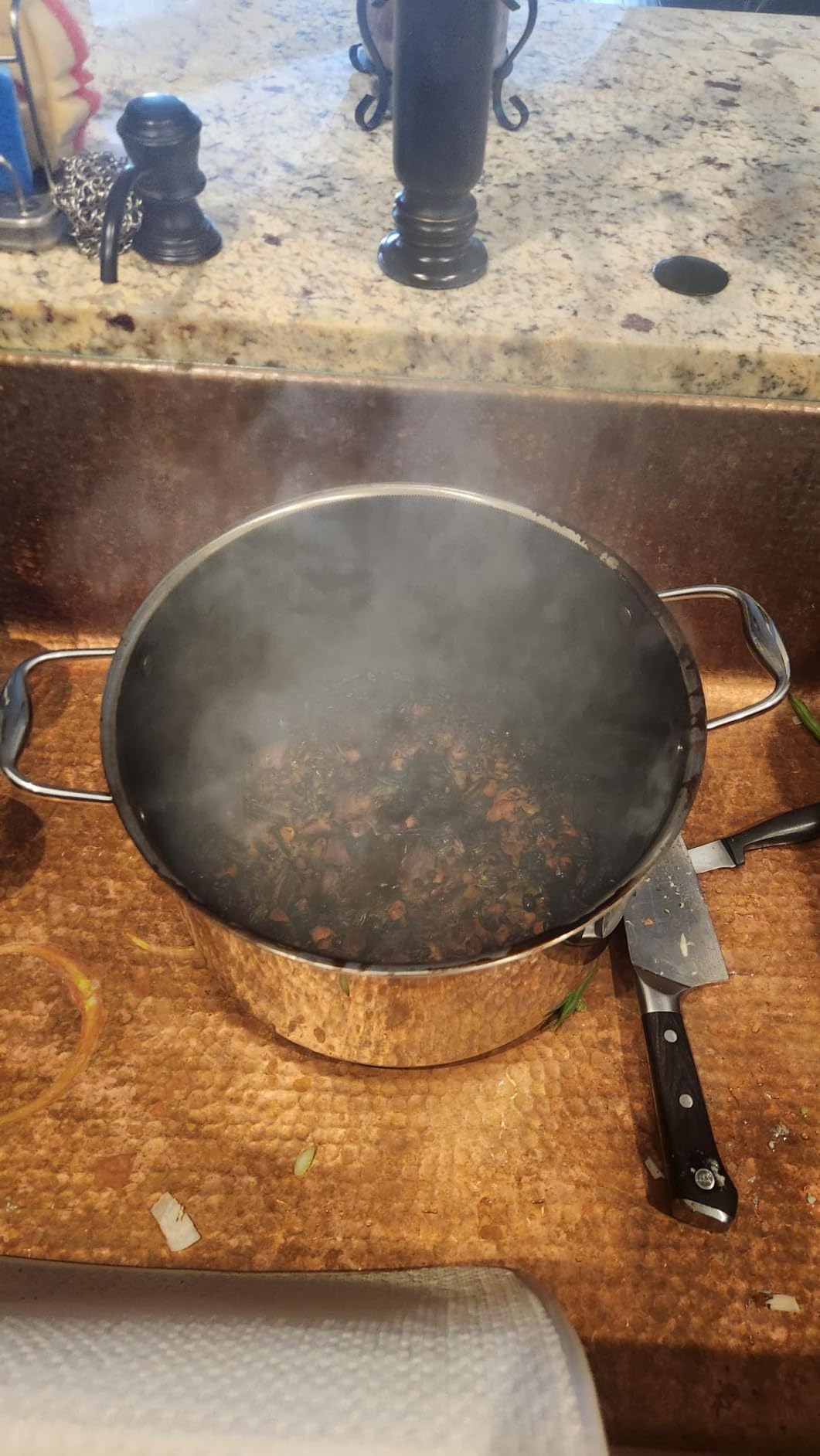 HexClad Hybrid Nonstick 8-Quart Stockpot with Tempered Glass Lid, Stay-Cool Handles - Customer Photo 2