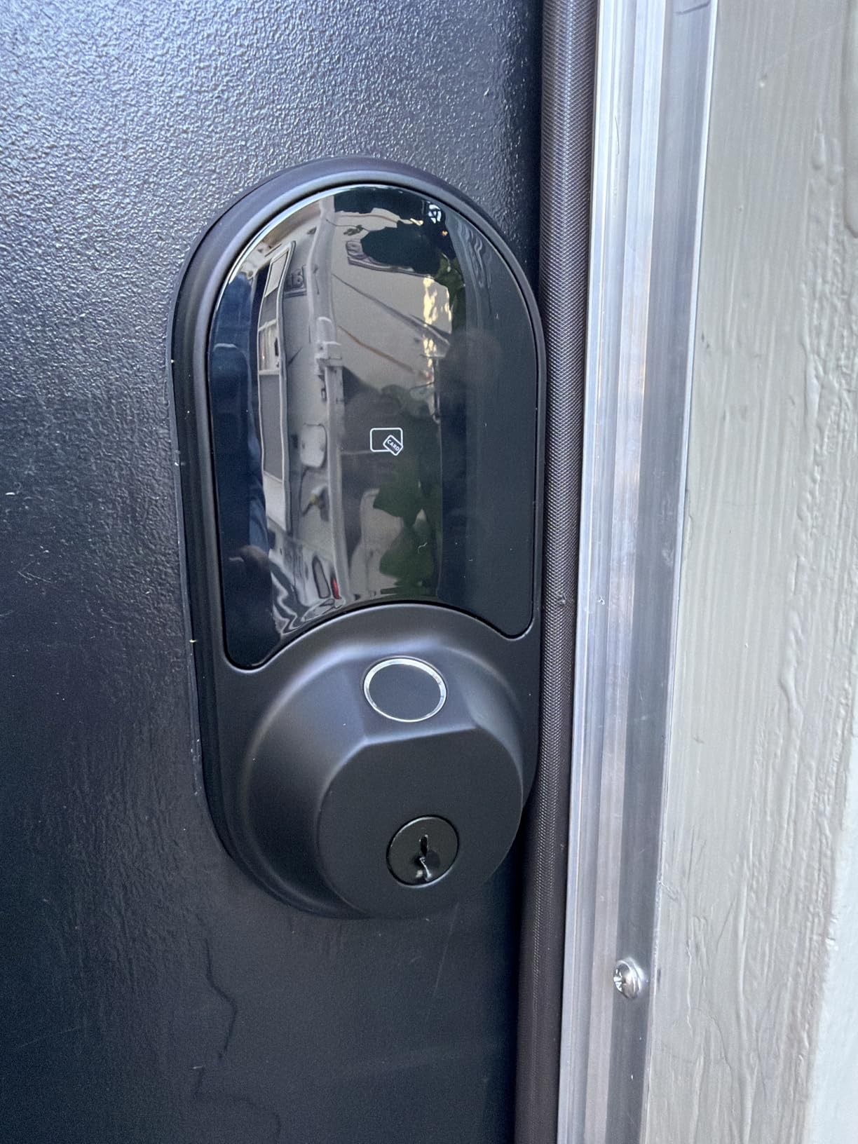 Veise RZ07 Smart Lock, Fingerprint Door Lock, 7-in-1 Keyless Entry with App Control, Electronic Touchscreen Keypad Deadbolt, Biometric Smart Locks for Front Door, Matte Black Customer Review Veise RZ07 Smart Lock, Fingerprint Door Lock, 7-in-1 Keyless Entry with App Control, Electronic Touchscreen Keypad Deadbolt, Biometric Smart Locks for Front Door, Matte Black - Customer Photo 1