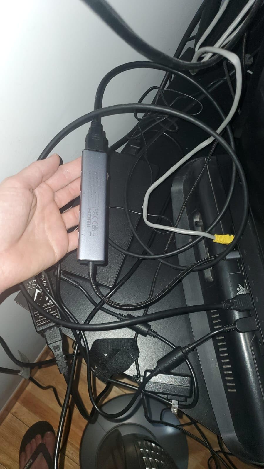 UGREEN USB C Hub 5 in 1 Multiport Adapter Revodok 105 4K HDMI, 100W Power Delivery, 3 USB-A Data Ports, USB C Dongle for MacBook Pro/Air, iPad Pro, iMac, iPhone 16 Pro/Pro Max, XPS, Thinkpad - Customer Photo 2