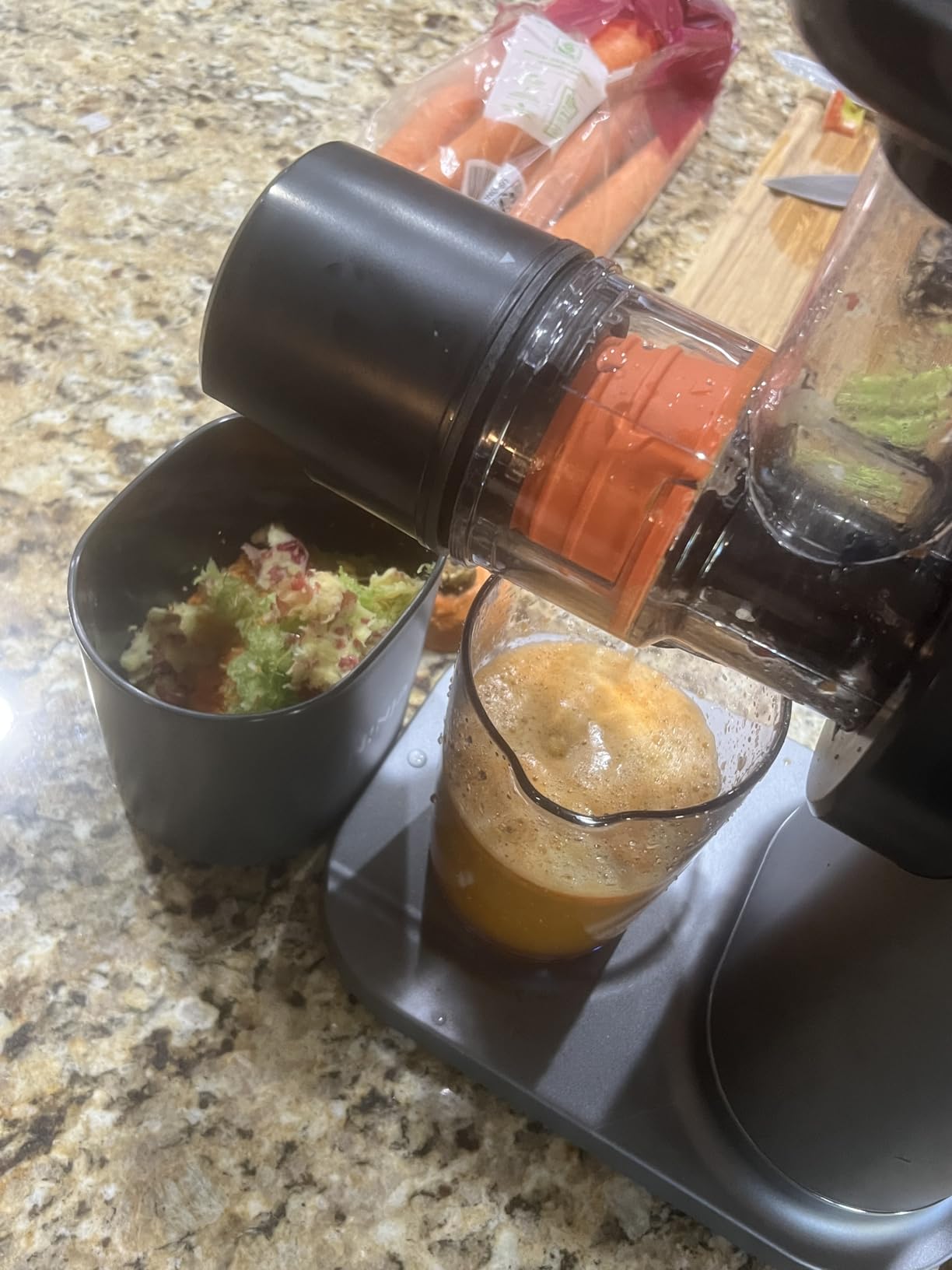 Ninja NeverClog Cold Press Juicer, Powerful Slow Juicer with Total Pulp Control, Countertop, Electric, 2 Pulp Functions, Dishwasher Safe, 2nd Generation, Charcoal, JC151 customer photo 2