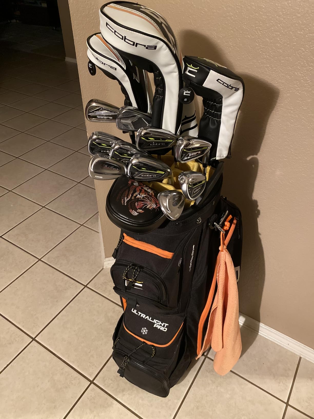 No7 Lift & Luminate Triple Action Serum Foundation - Liquid Makeup with SPF 15 for a Dewy, Glowy Base - Radiant Formula for Mature Skin - Dune (1 Fl Oz) Customer Review No7 Lift & Luminate Triple Action Serum Foundation - Liquid Makeup with SPF 15 for a Dewy, Glowy Base - Radiant Formula for Mature Skin - Dune (1 Fl Oz) - Customer Photo 2