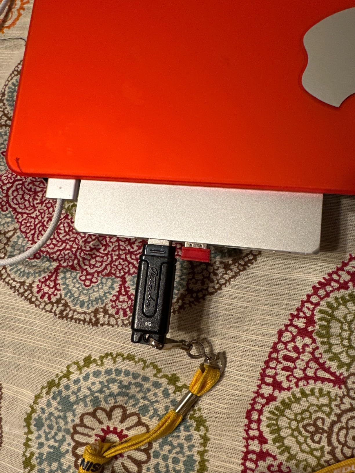 Satechi 7 in 1 USB C Hub Multiport Adapter Pro Slim, USB C Dongle, 100W Charging, 4K HDMI, USB 4, USB 3.2 Gen 2, SD/Micro Card Reader for Mac, MacBook Air/Pro M5/M4 - Midnight - Customer Photo 1