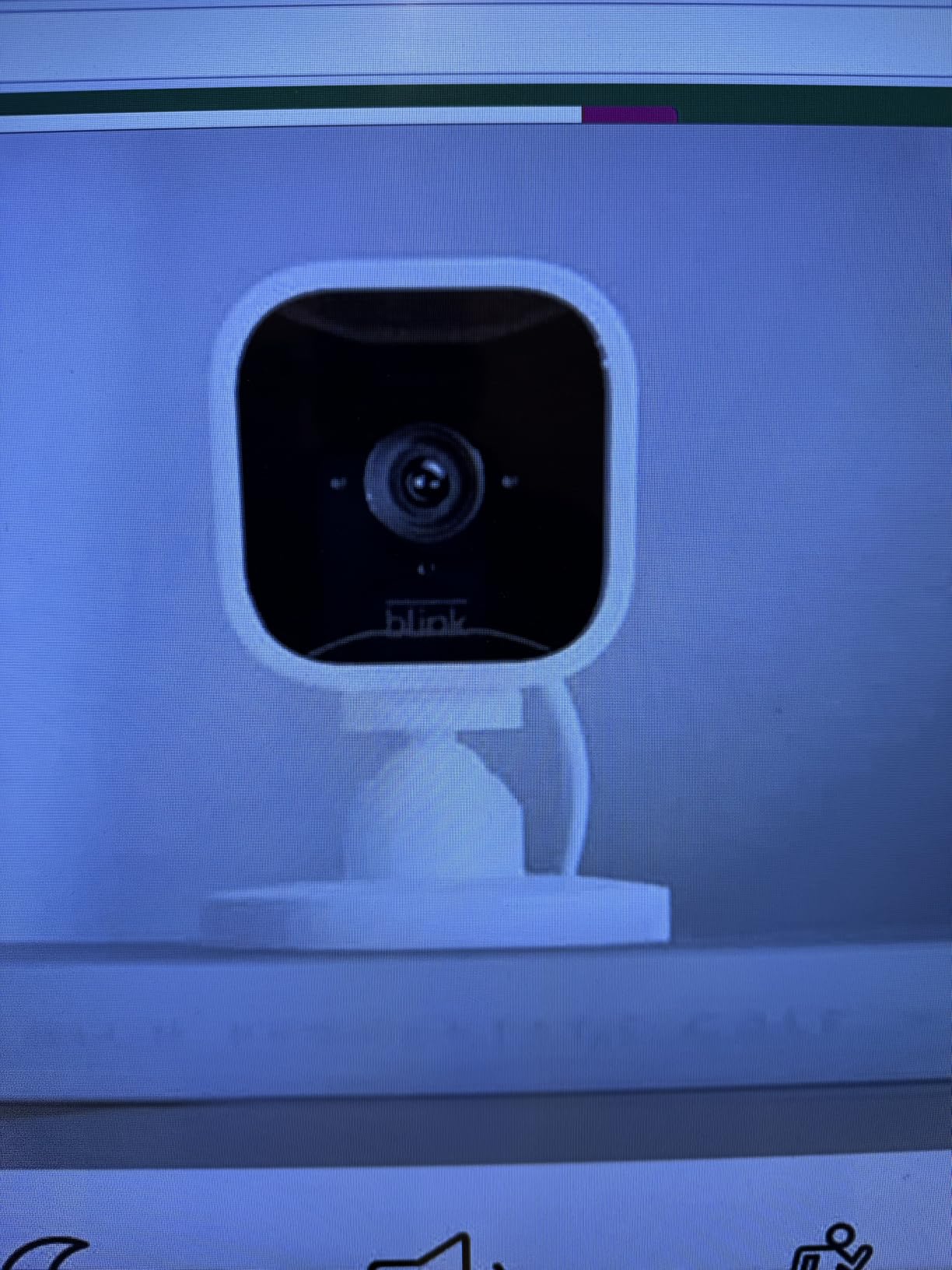 Blink Mini 2 — Home Security & Pet Camera with HD video, color night view, motion detection, two-way audio, and built-in spotlight — 1 camera (White) - Customer Photo 2