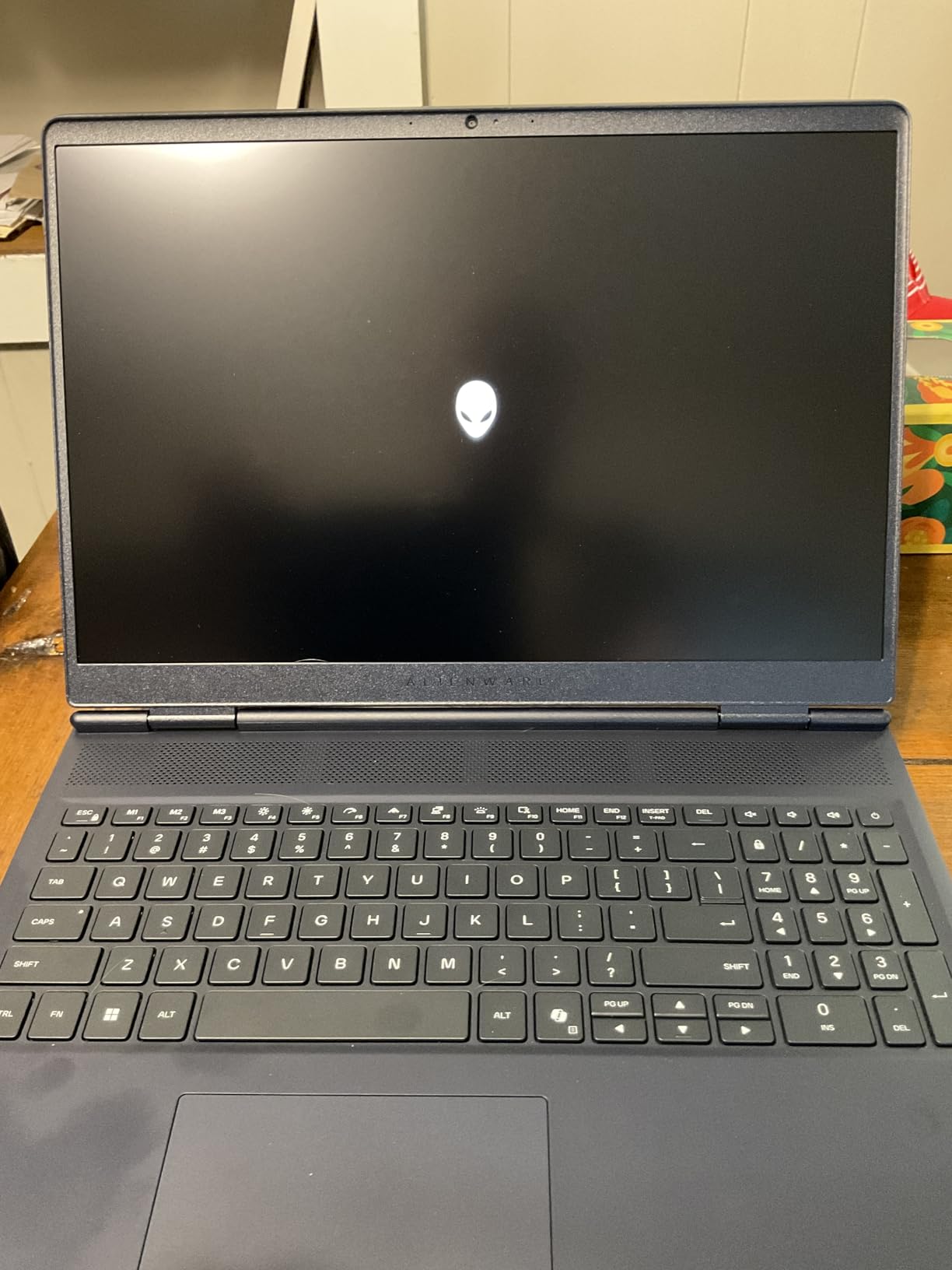 16 Aurora Gaming Laptop AC16250-16