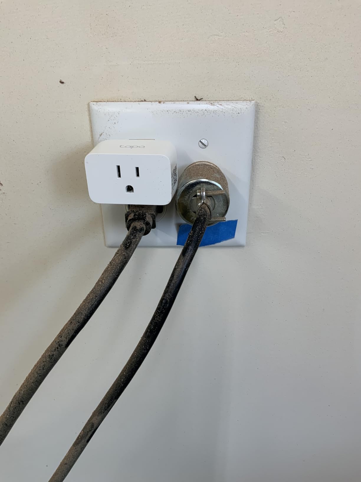 TP-Link Tapo Matter Supported Smart Plug Mini, Compact Design, 15A/1800W Max, Super Easy Setup, Works with Apple Home, Alexa & Google Home, UL Certified, 2.4G Wi-Fi Only, White, Tapo P125M(3-Pack) - Customer Photo 1