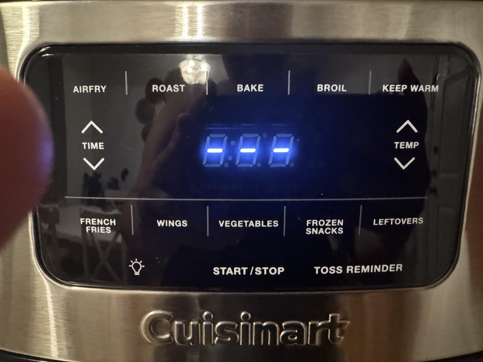 Cuisinart Air Fryer, 6-Quart Basket Large Fryer with 5 Cooking Functions to Roast, Bake, Broil, Air Fry and Keep Warm, 5 Airfryer Presets, Dishwasher-Safe Parts, AIR-200, Stainless Steel & Black - Customer Photo 3