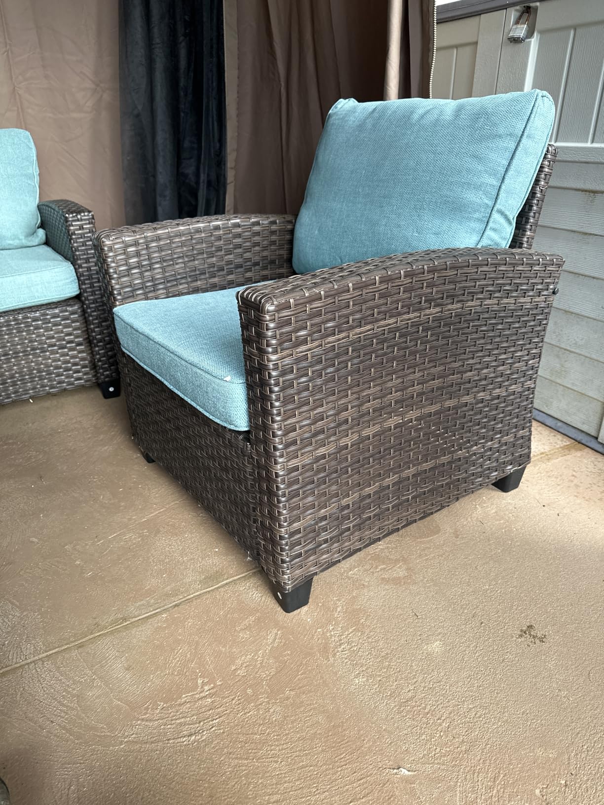 Patio Furniture Set, 8 Pcs Wicker Rattan Outdoor Conversation Set, 4 x Leg Chairs, 1 x 3 Seater Sofa and 2 x Ottoman with 4