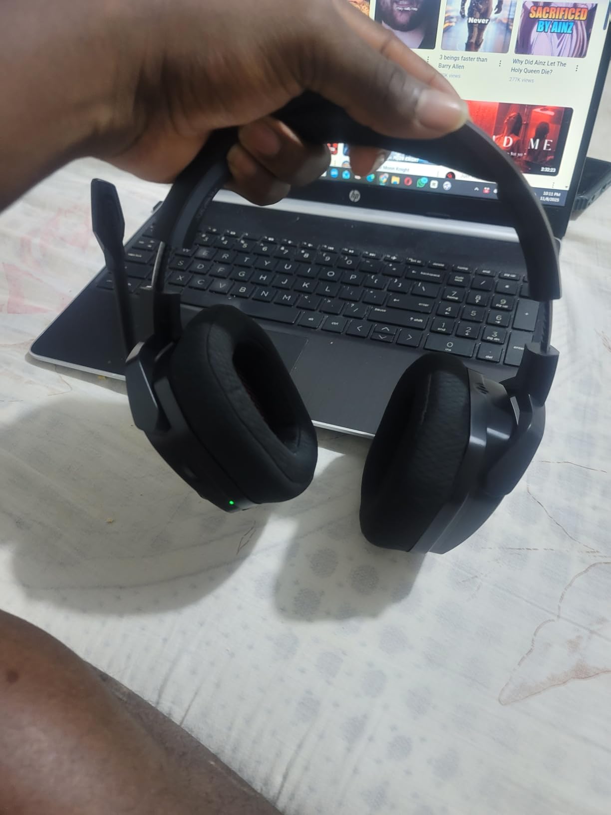 NUBWO Wireless Gaming Headset with Mic for Ps5 Ps4 PC, Zero Interference, 100-Hour Battery All-Day Play, 23ms Sync for Fortnite & Call of Duty/FPS Gamers, Triple Mode All Devices Compatible - Blue Customer Review NUBWO Wireless Gaming Headset with Mic for Ps5 Ps4 PC, Zero Interference, 100-Hour Battery All-Day Play, 23ms Sync for Fortnite & Call of Duty/FPS Gamers, Triple Mode All Devices Compatible - Blue - Customer Photo 1