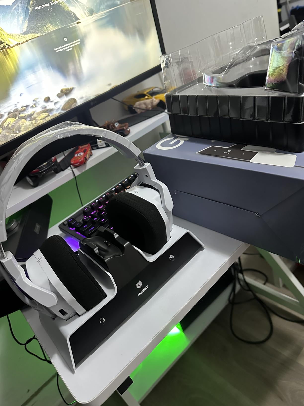 NUBWO Wireless Gaming Headset with Mic for Ps5 Ps4 PC, Zero Interference, 100-Hour Battery All-Day Play, 23ms Sync for Fortnite & Call of Duty/FPS Gamers, Triple Mode All Devices Compatible - Blue Customer Review NUBWO Wireless Gaming Headset with Mic for Ps5 Ps4 PC, Zero Interference, 100-Hour Battery All-Day Play, 23ms Sync for Fortnite & Call of Duty/FPS Gamers, Triple Mode All Devices Compatible - Blue - Customer Photo 2