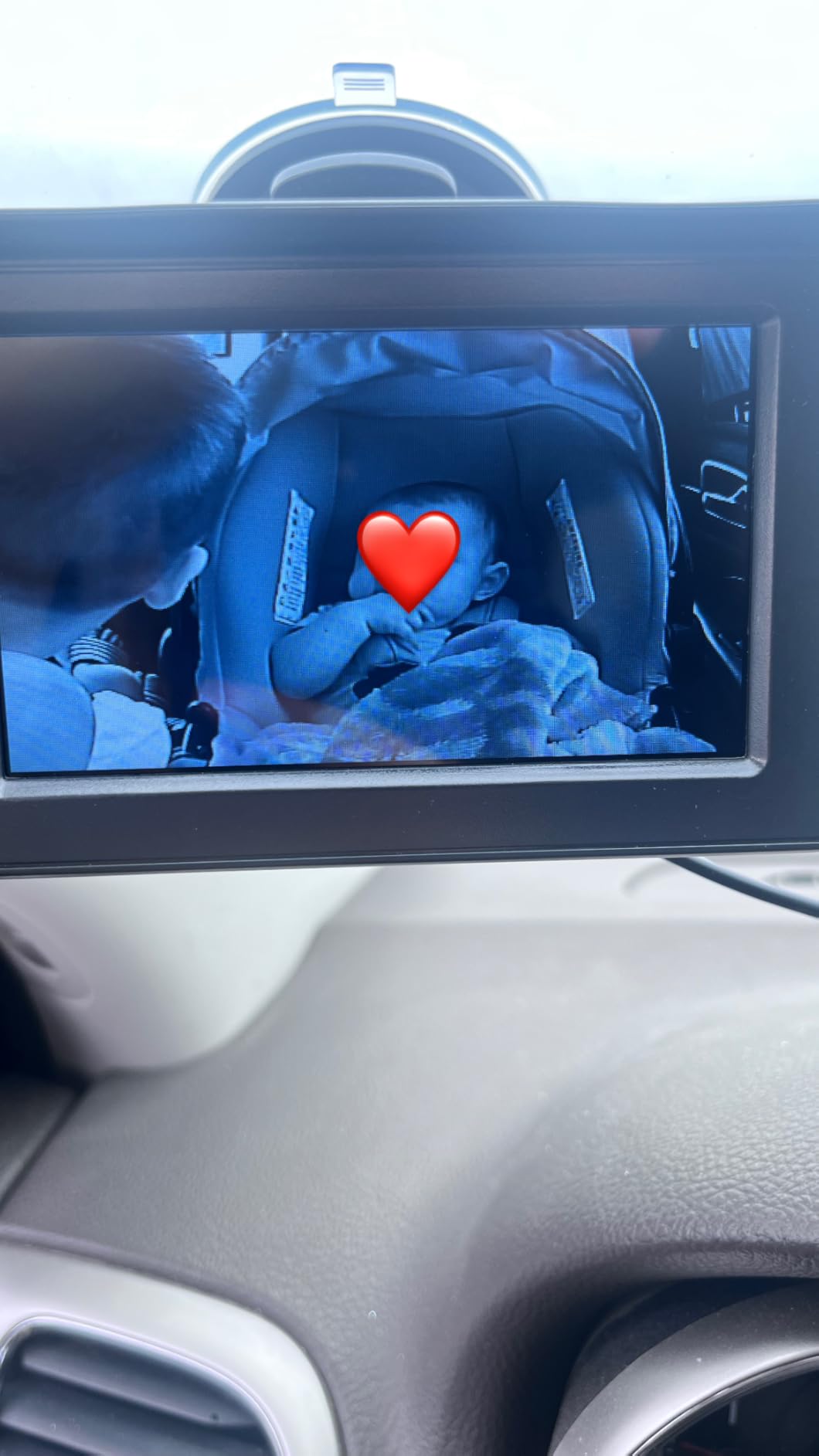 Baby Car Camera, HD Display Baby Car Mirror with Night Vision Feature, 4.3 inch Baby Car Camera with Monitor Wide Clear View, BackSeat Camera Rear Facing to Observe Baby's Every Move - Customer Photo 2