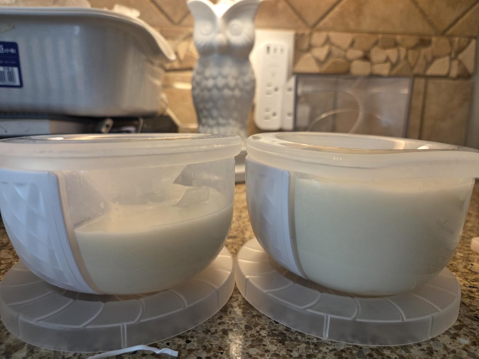 Paruu P10 Hands-Free Breast Pump Wearable, 338mmHg Strong Suction, Low Noise, 4 Modes & 9 Levels, Electric Breast Pump Portable, Smart Display, 19/21/24/28mm Insert/Flange, 2 Pack (White) - Customer Photo 4