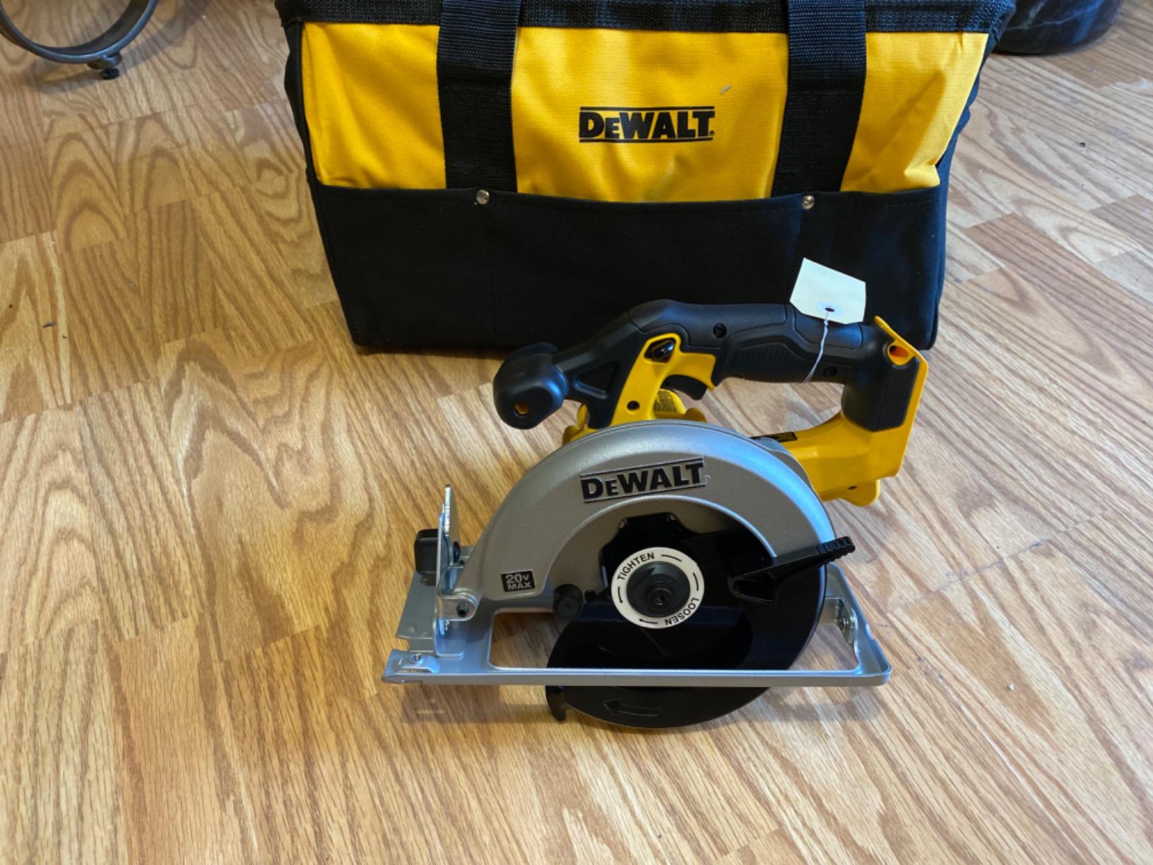 DEWALT 20V MAX Power Tool Combo Kit, 10 Tool Cordless Power Tool Set, 2 Batteries, Charger and 2 Bags Included, Dewalt Brushless Combo Kit (DCK1021D2) Customer Review DEWALT 20V MAX Power Tool Combo Kit, 10 Tool Cordless Power Tool Set, 2 Batteries, Charger and 2 Bags Included, Dewalt Brushless Combo Kit (DCK1021D2) - Customer Photo 2