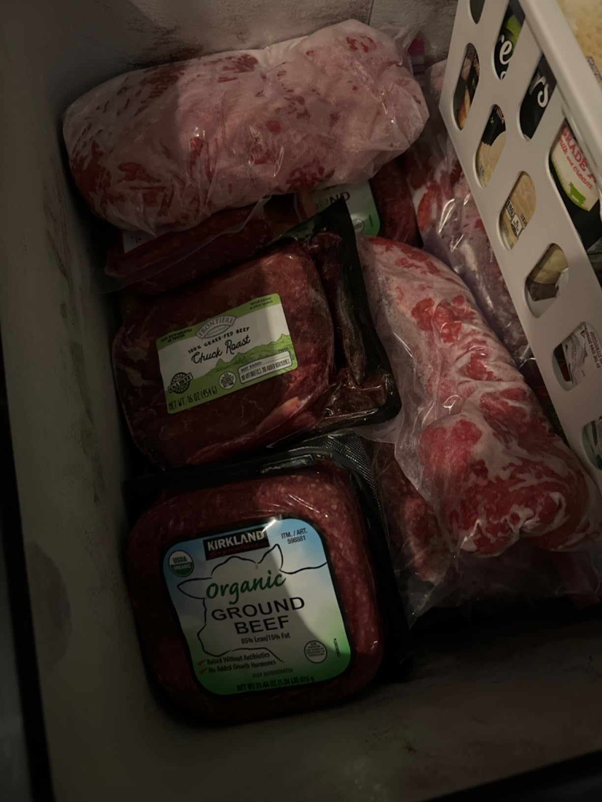 EUHOMY 3.5 Cu.Ft Chest Freezer with Removable Basket, Small Deep Freezer Adjustable 7 Thermostat, Quiet Mini Freezer Free-Standing Top Door, Energy Saving for Apartment/Garage/Basement/Dorm/Home,Black - Customer Photo 2